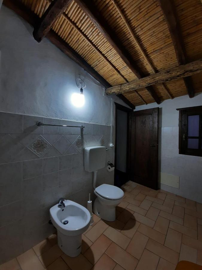 Domo Sedda Vila Galtellì Exterior foto